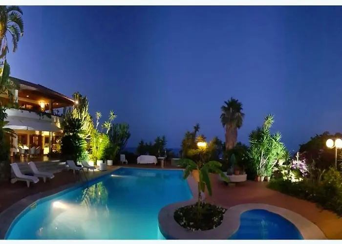 Barbara Apartment Giardini Naxos